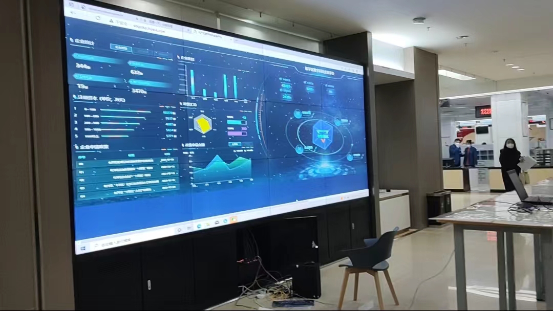 和平区某大厅12块拼接屏项目