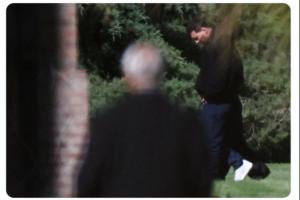 阿媒：豪尔赫·梅西守灵仪式结束，梅西及家人做了最后的告别